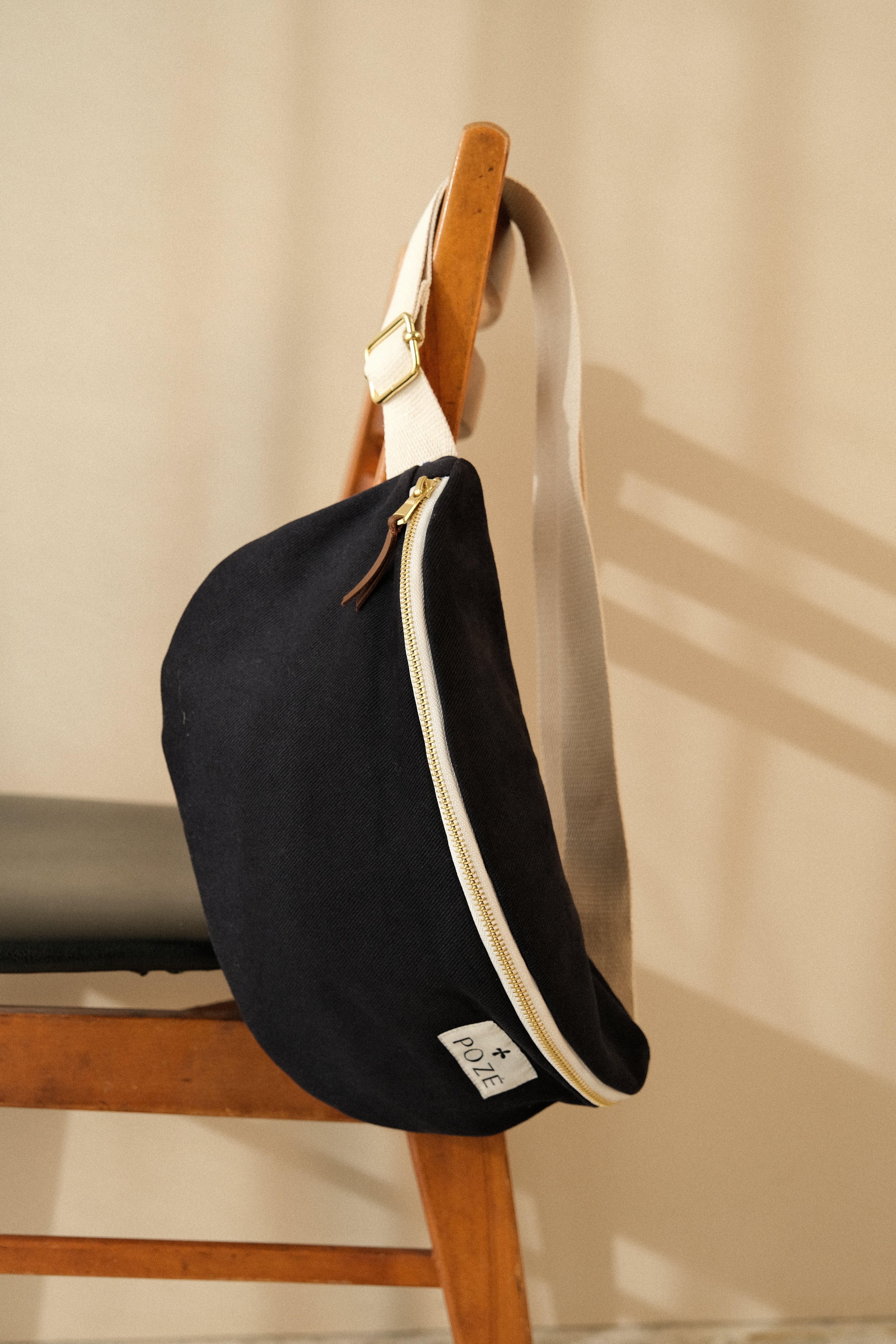 sac banane bleu nuit grand format