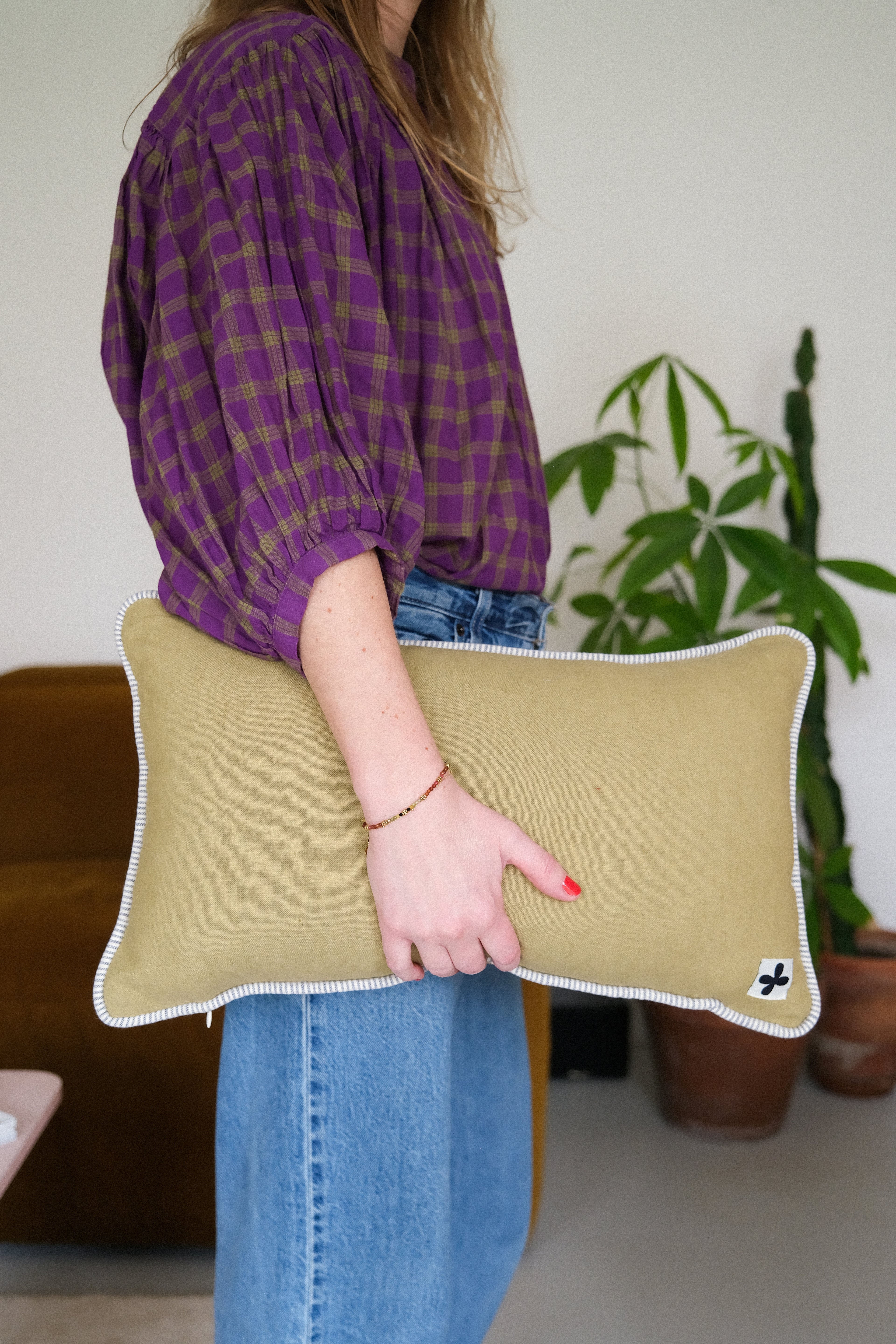 coussin rectangle kaki lin