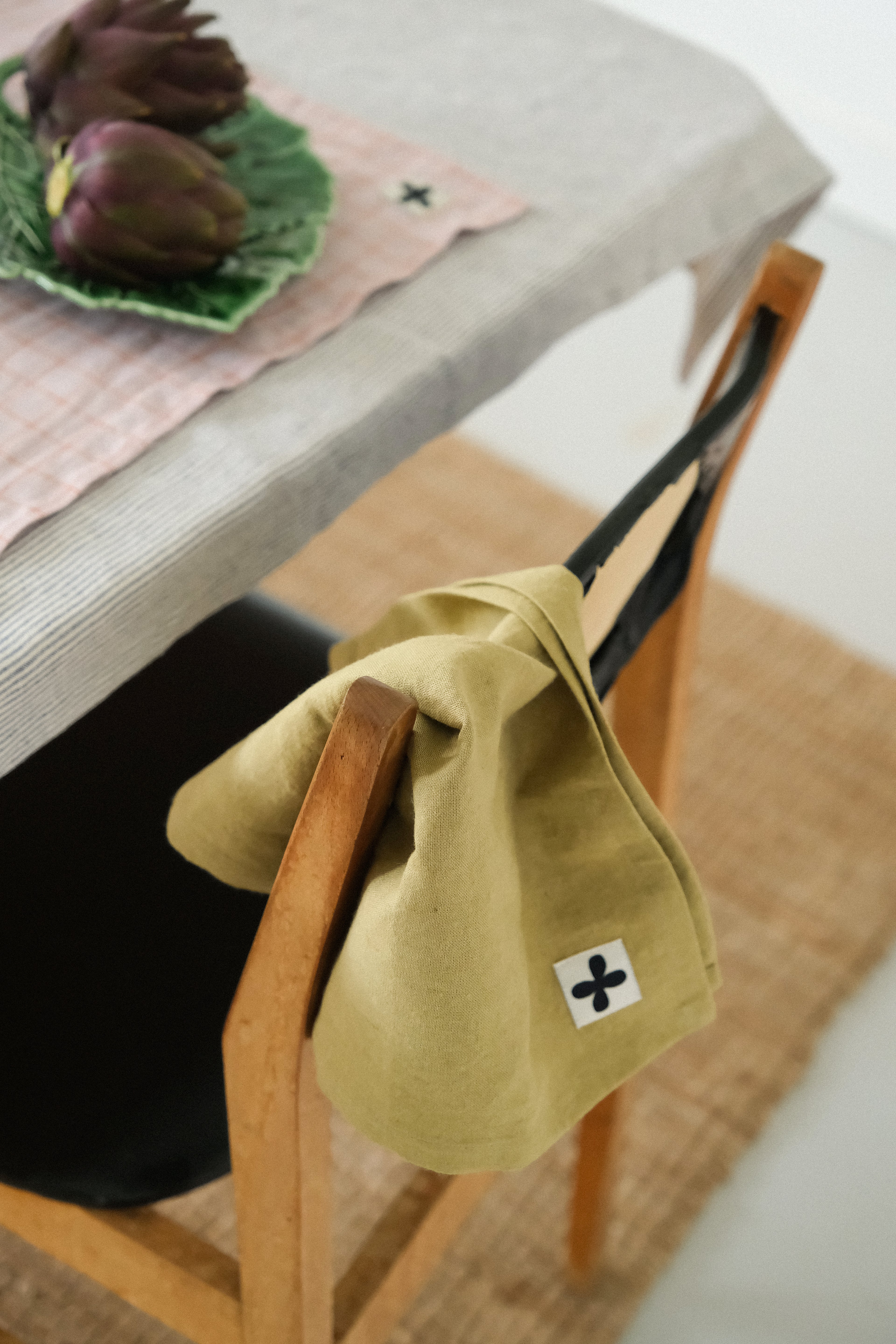 serviette kaki